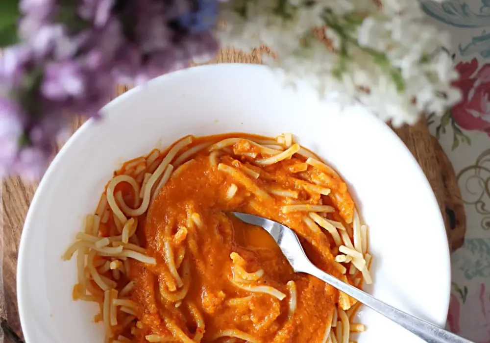 Pyszne sosy do spaghetti bez mięsa, które zachwycą Twoje podniebienie