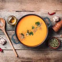 Jakie przyprawy do zupy dyniowej, aby uzyskać wyjątkowy smak?