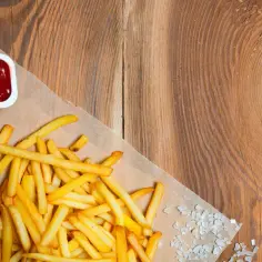 Jak zrobić frytki na patelni - prosta receptura na chrupiące frytki