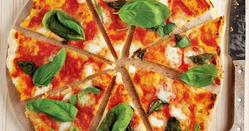 Zdjęcie Jak przygotować sos do pizzy jak z pizzerii – sekrety smaku idealnego
